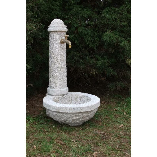 Granitbrunnen "Thalia" Granit gelb